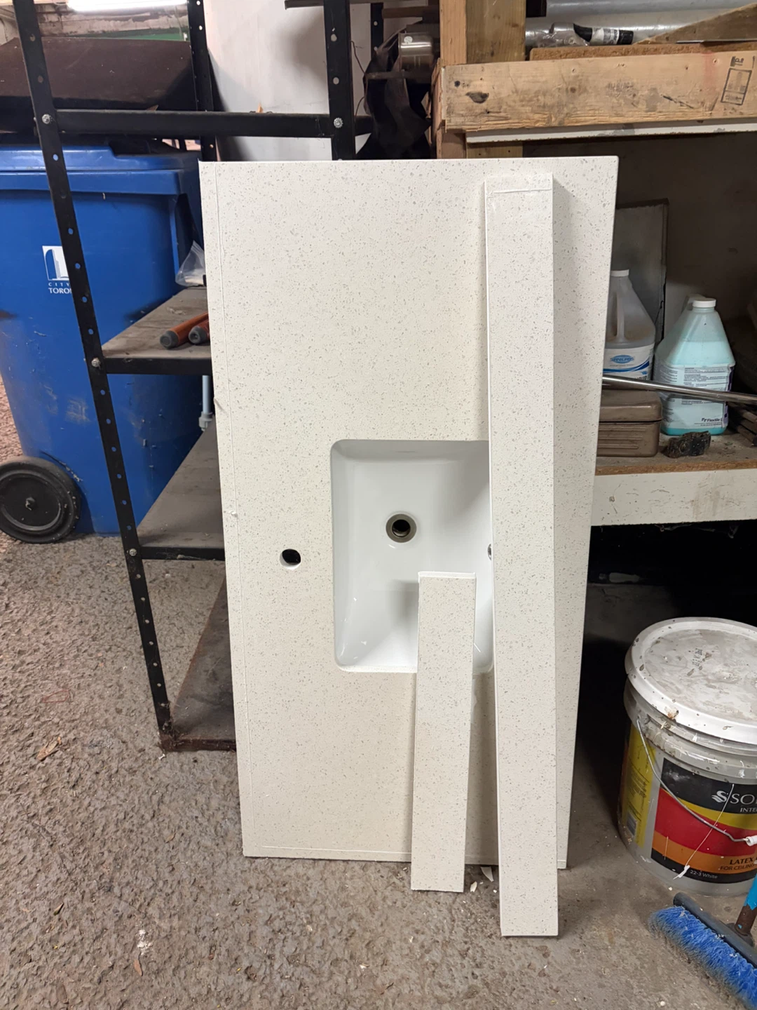 Vanity Countertop with Integrated Sink