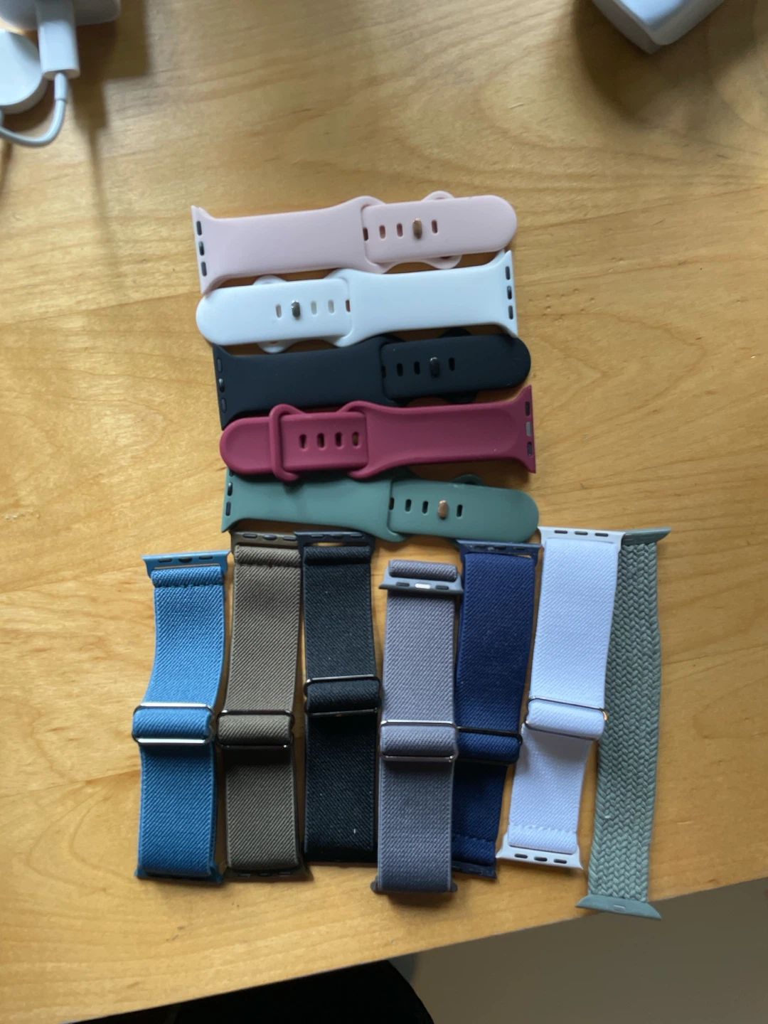 Apple Watch SE 2nd Gen 40mm GPS - photo 3