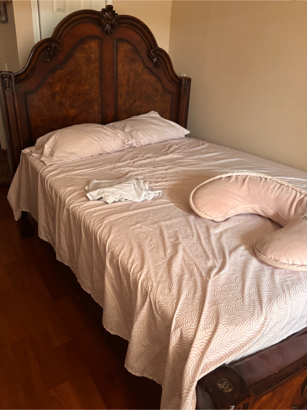 Wooden Queen Bed Frame with Headboard - photo 3
