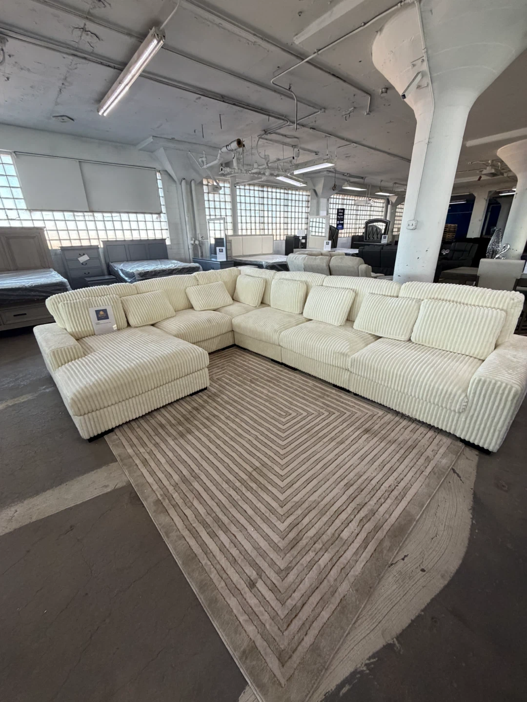 Oversized white sectional - photo 3