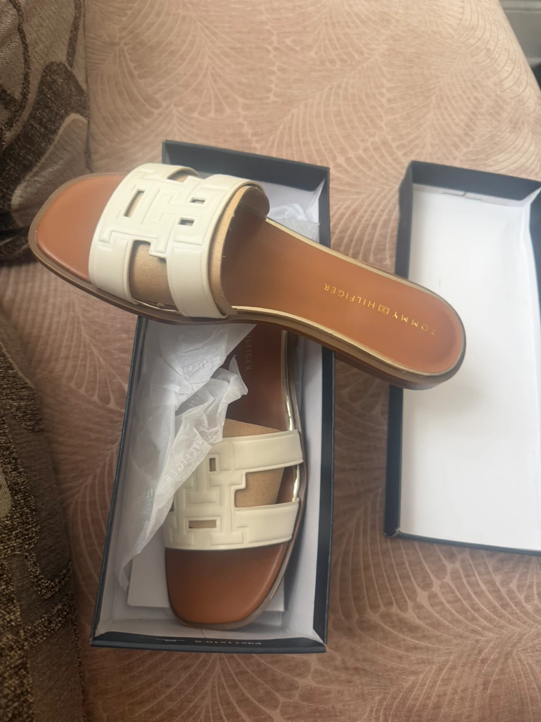 Tommy Hilfiger Terenz Sandals - Ivory - Size 7.5M - photo 5