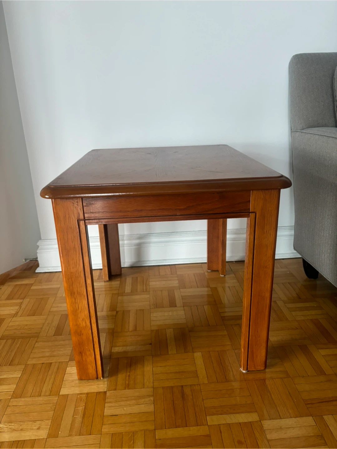 Wooden side tables - set of 2 - photo 3