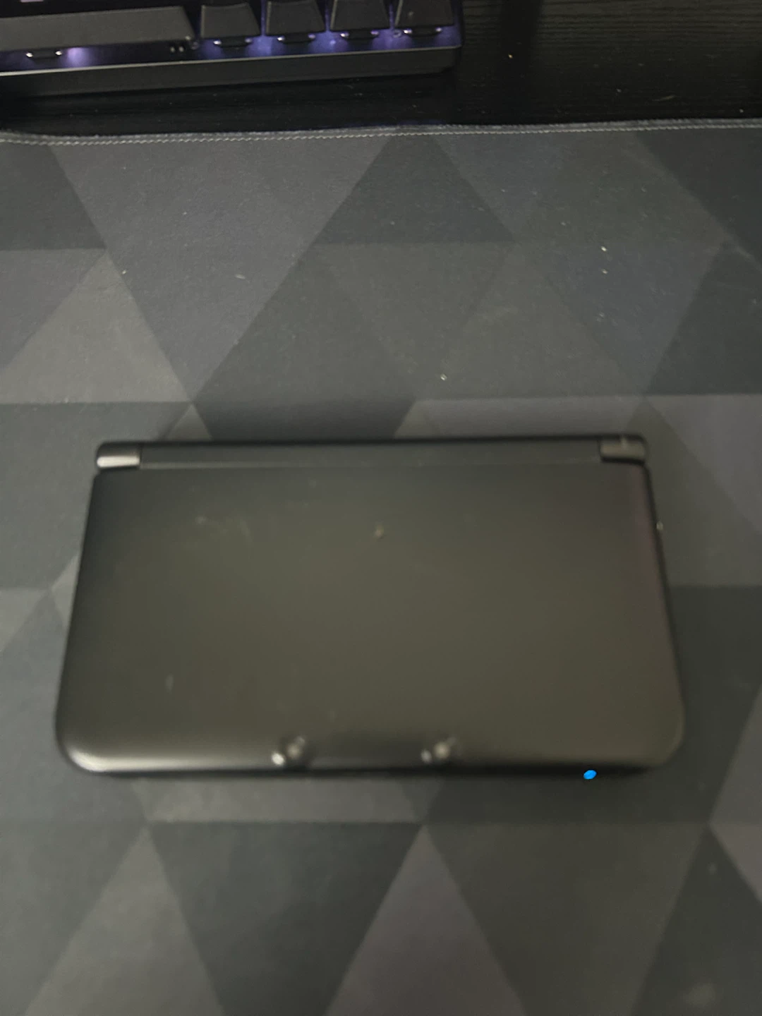 Nintendo 3DS XL - photo 3
