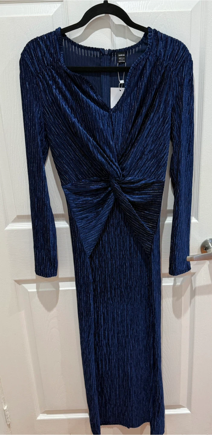Women’s navy dress