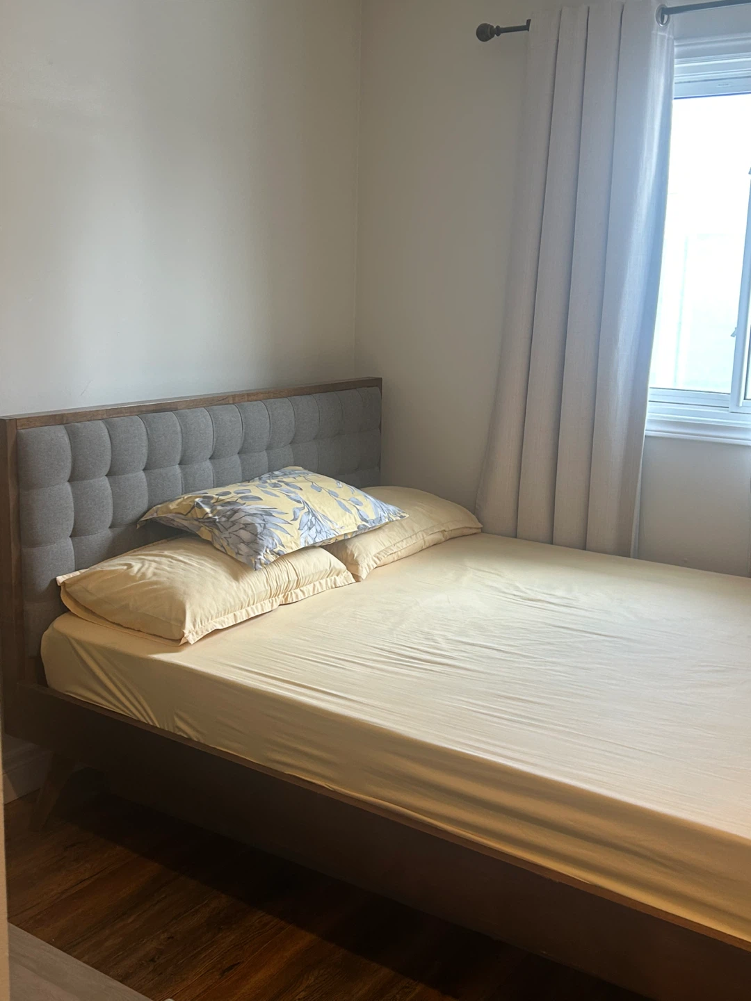 Upholstered Headboard Bed Frame - photo 2