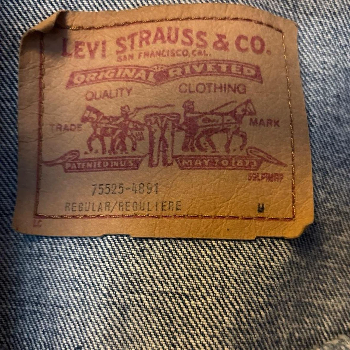 Vintage Levi’s Trucker Jacket - photo 3