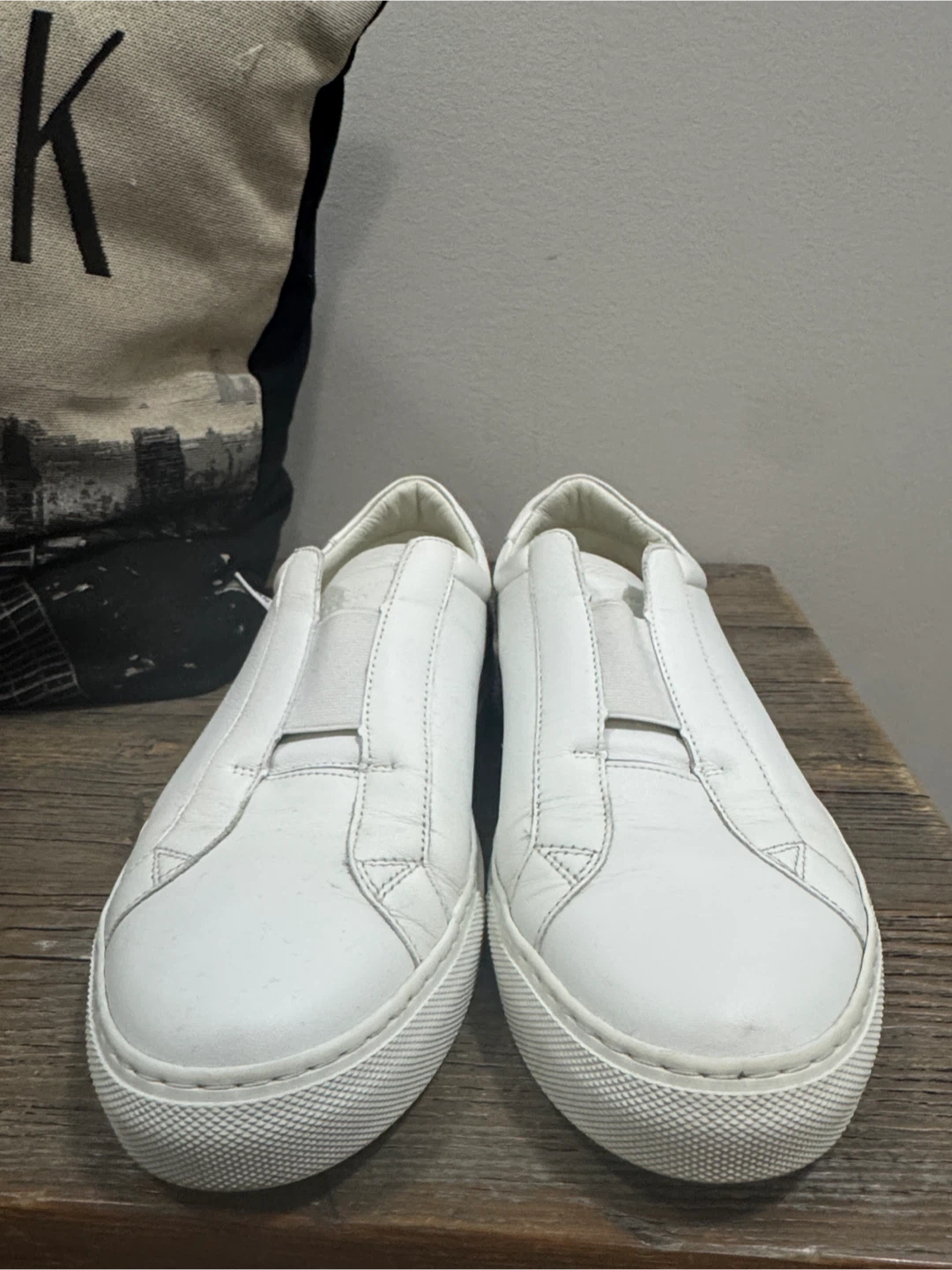 Givenchy White Leather “knot” SSneakers- 39.5 (as is) - photo 4