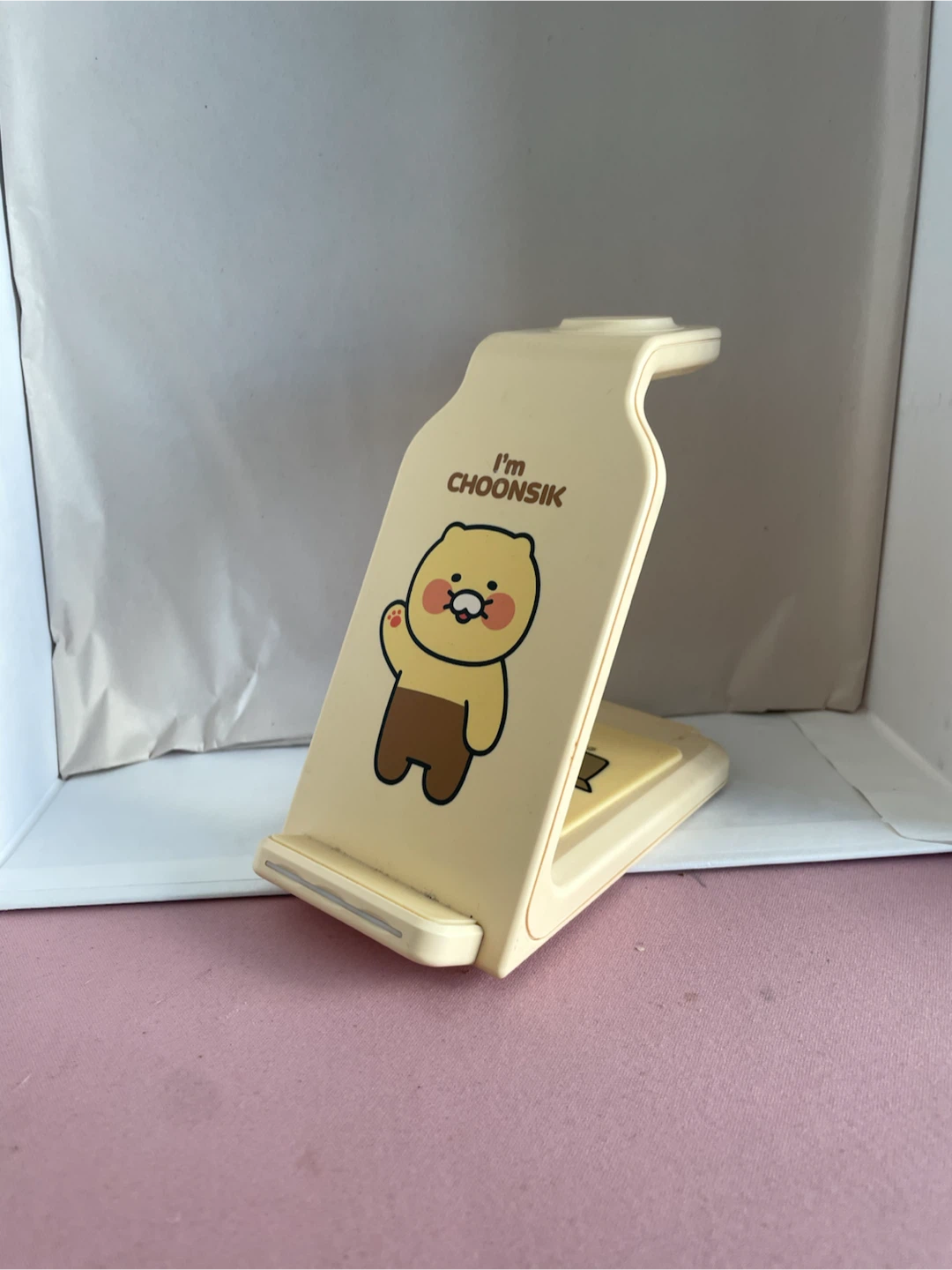 Bluetooth phone charger