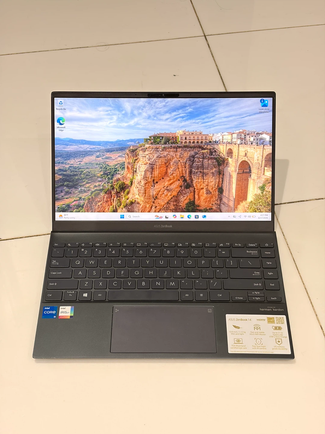 ASUS Zenbook 14-UX425EA Laptop — i5-11th Gen / 8Gb / 256Gb