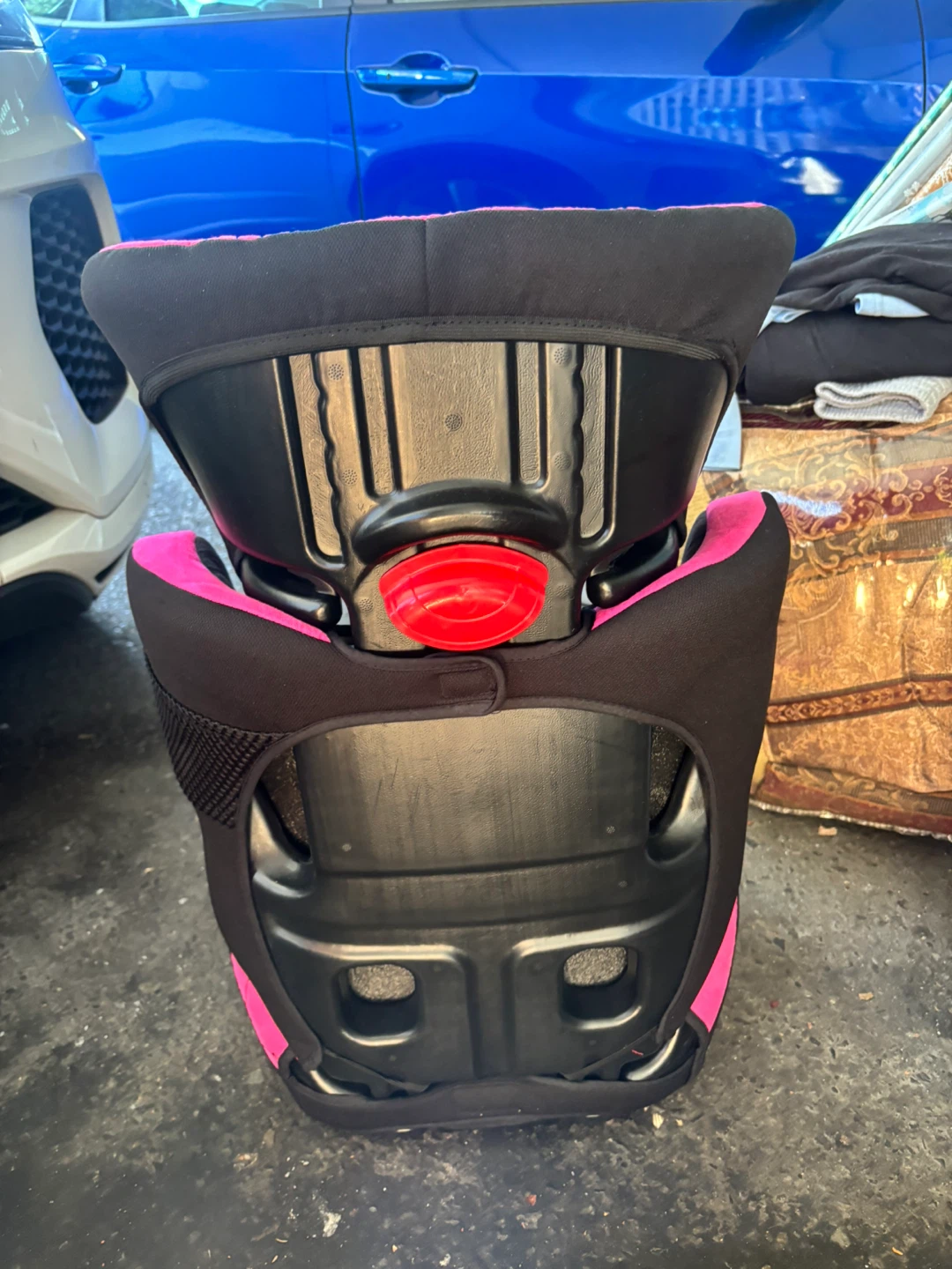 Car seat for kids 10 dollars each - photo 5