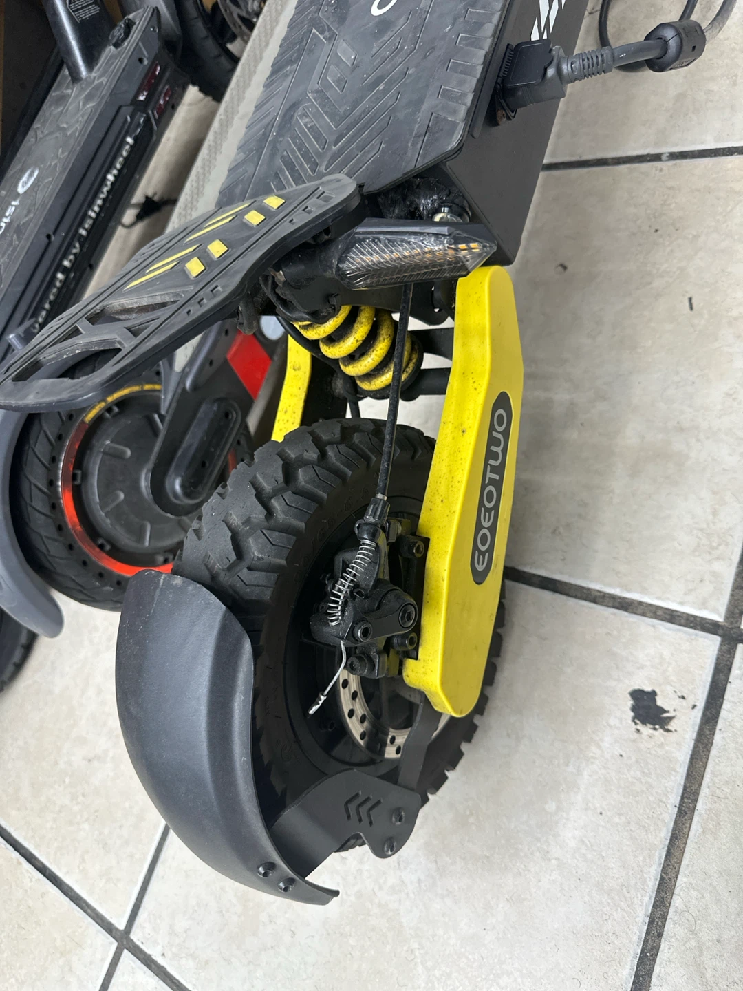 EOEO TWO Electric Scooter - photo 3