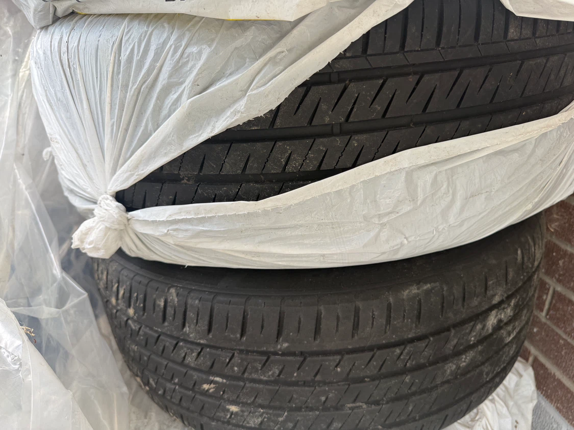 Set of 4 Michelin Tires with Honda Rims - photo 3