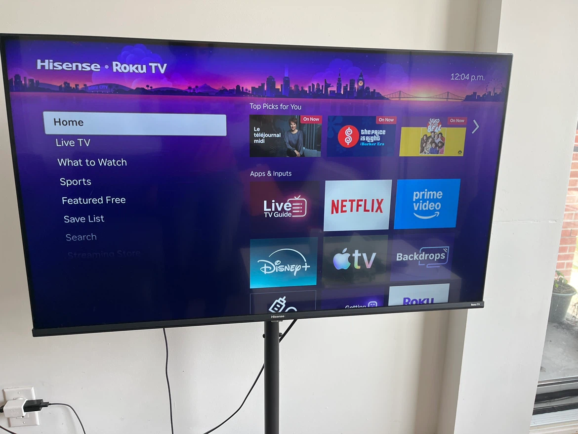 Hisense Roku TV 43inch - photo 5