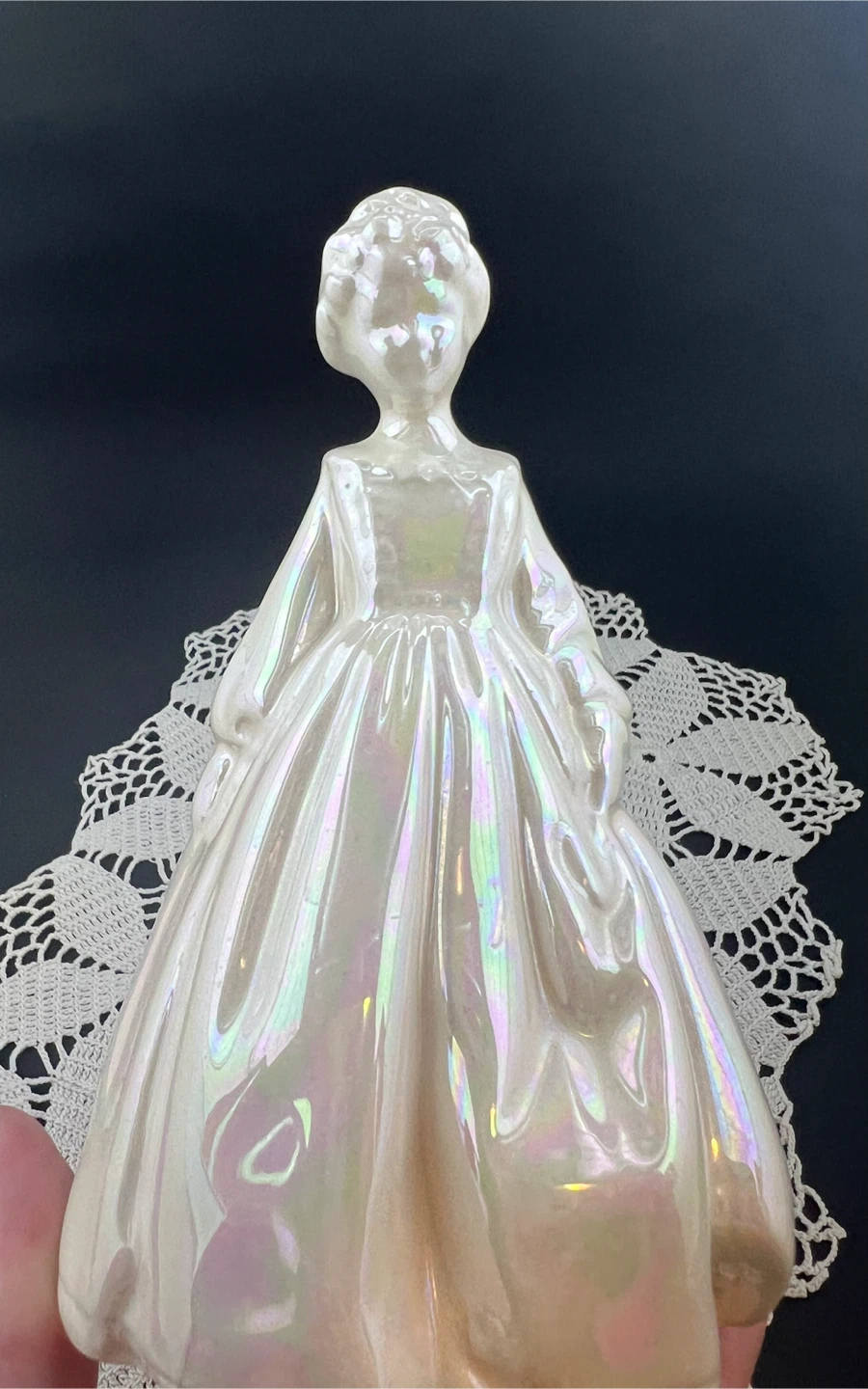 Vintage Pearlescent Ceramic Lady Figurine - photo 2