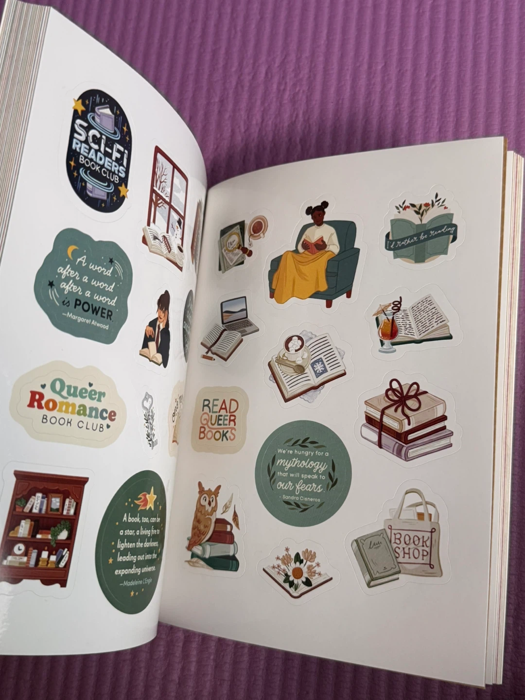NEW✨Sticker Book for Book Lovers - photo 3
