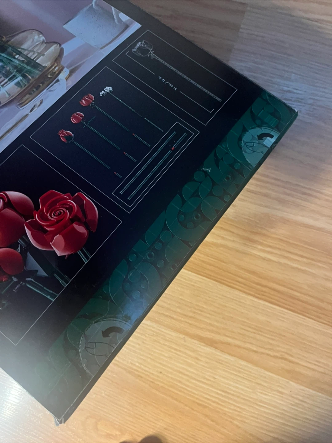 LEGO Botanical Collection Bouquet of Roses Building Set - photo 3