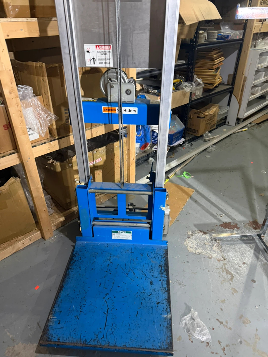 Genie Lift Material Lift - photo 3