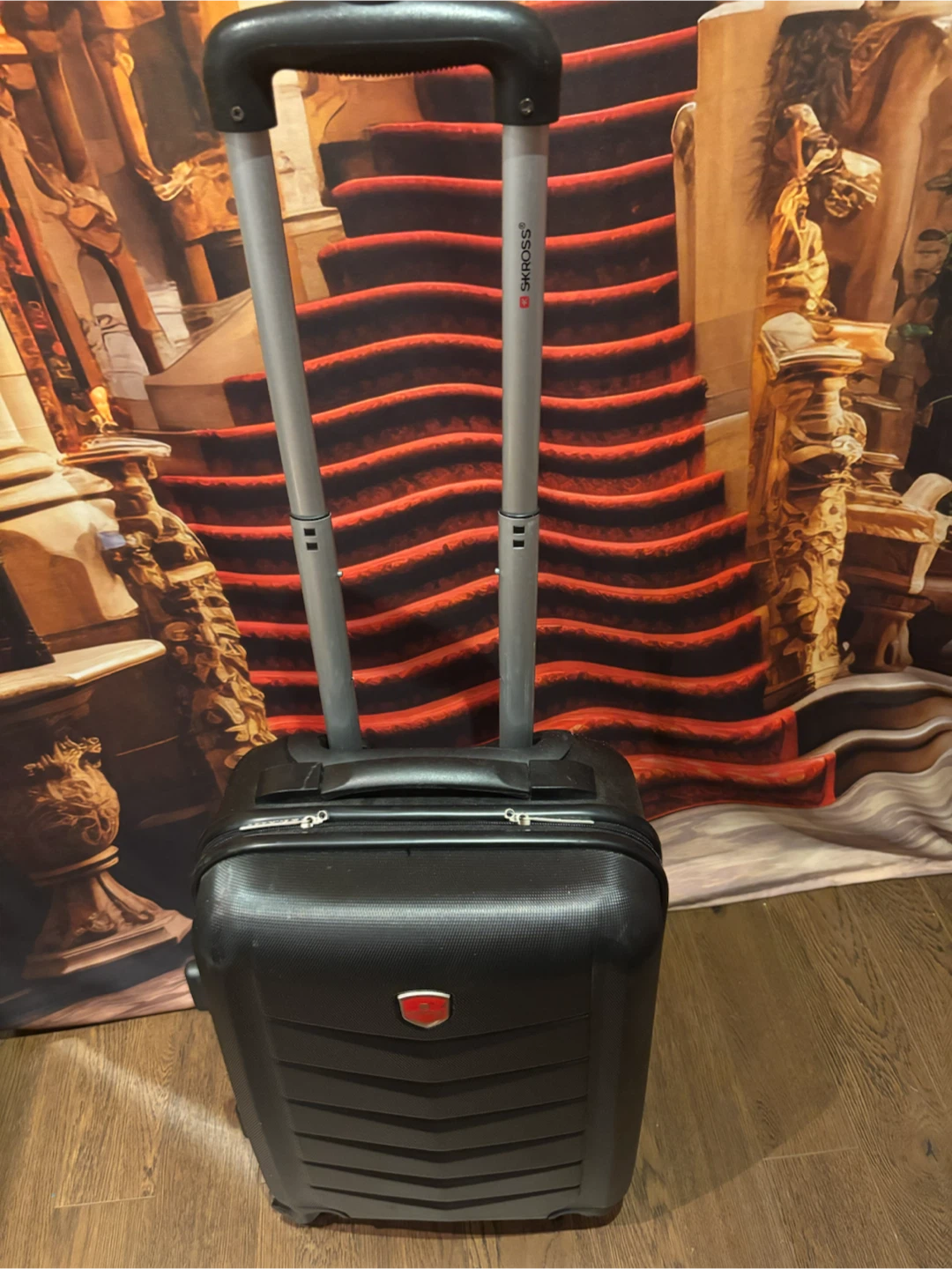 SKROSS Black Hardside Carry-On Luggage - photo 2