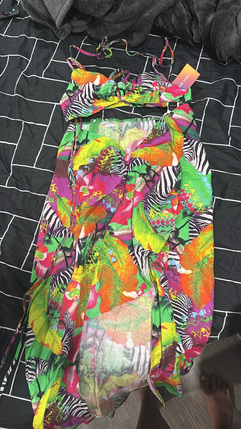 SHEIN Tropical Print Cut-Out Crop Top and Maxi Skirt Set