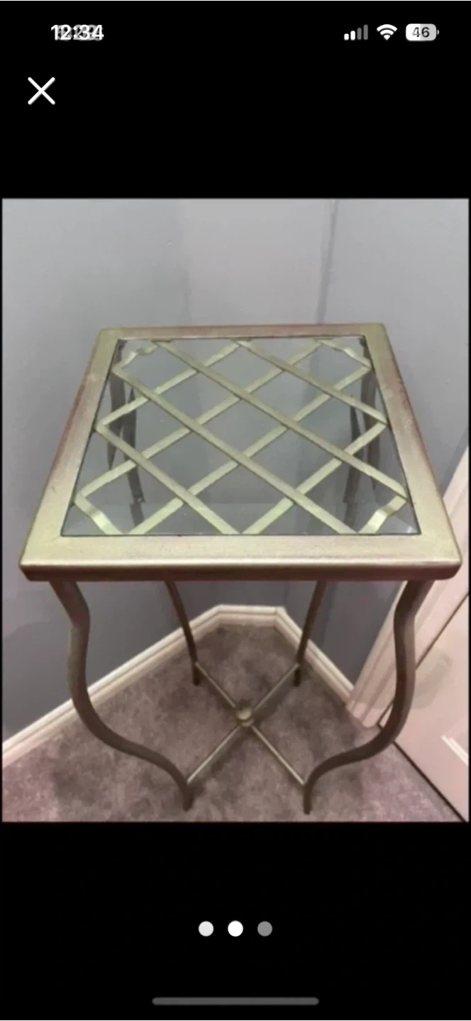 40” Tall Metal Plant Stand with Glass Top - photo 2