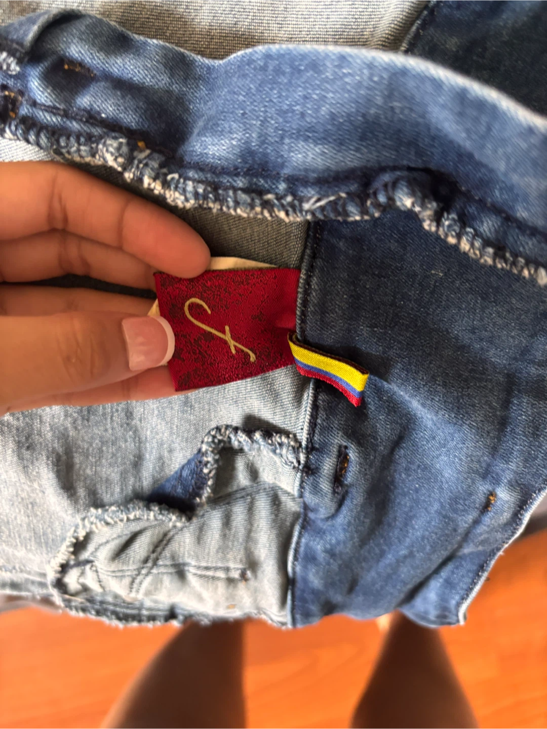 Blue Denim Capri Jeans Size 14 - photo 2