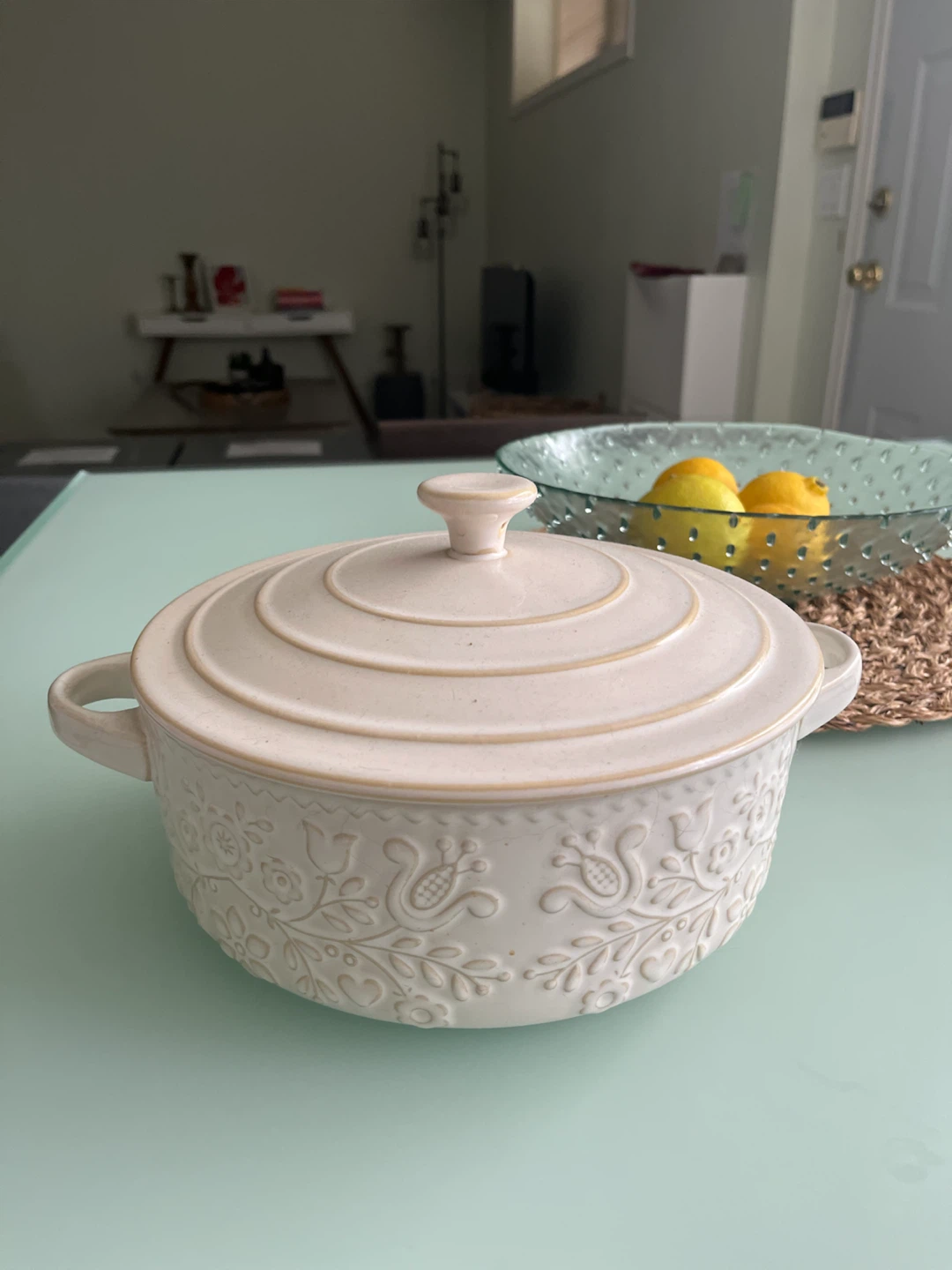 Cream Ceramic Casserole Dish with Lid