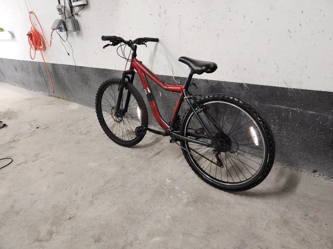 Red Mountain Bike - photo 2