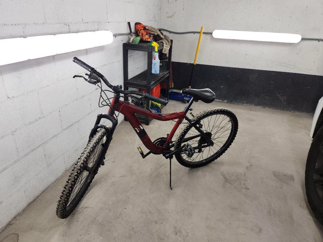 Red Mountain Bike - photo 3