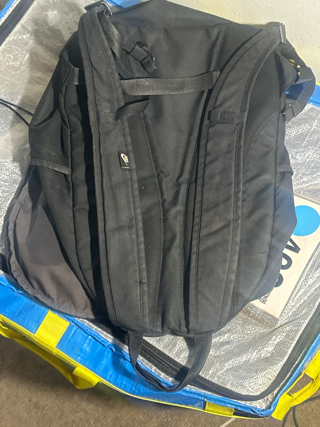 Black White Generic Nike Backpack - photo 4