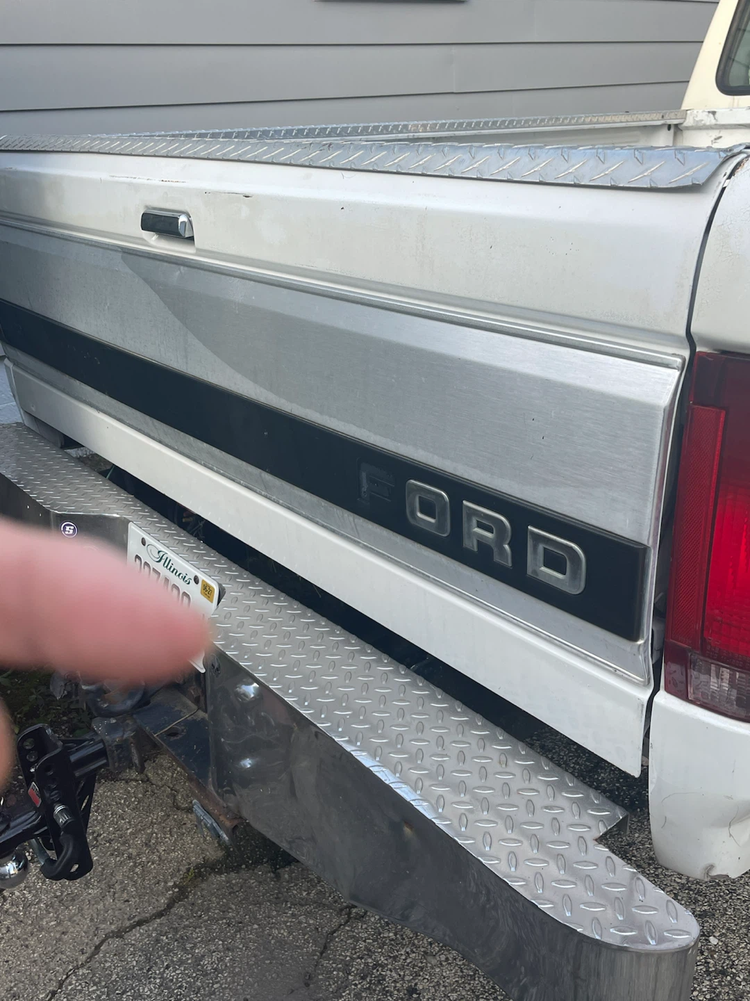 White Ford F-350 Dually Truck - photo 4