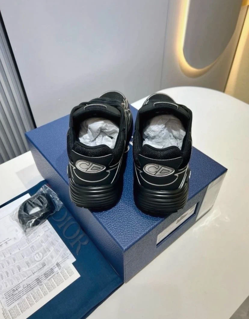 Black Dior B22 Sneakers