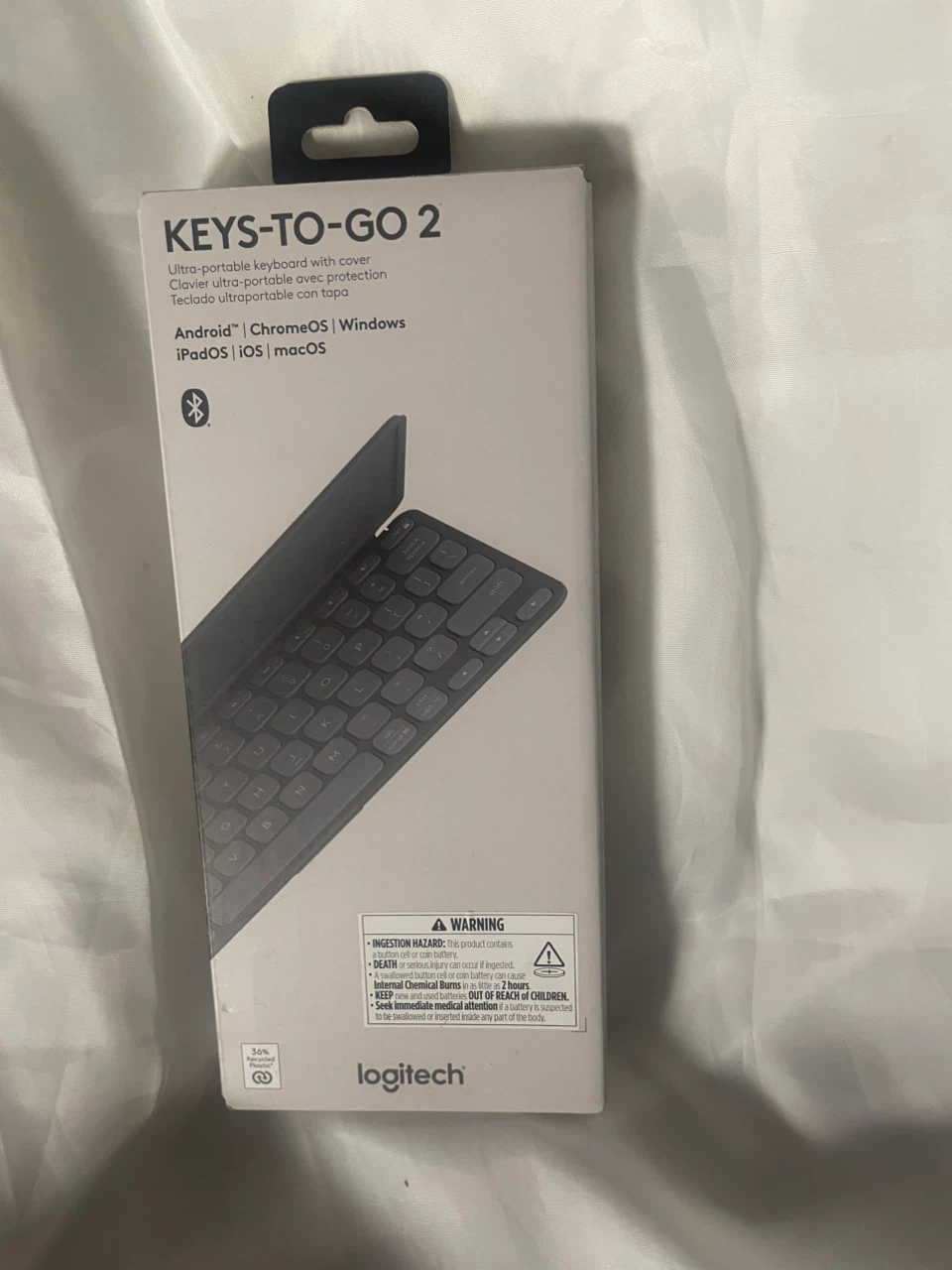 Logitech Keys-To-Go 2 Bluetooth Keyboard with Cover