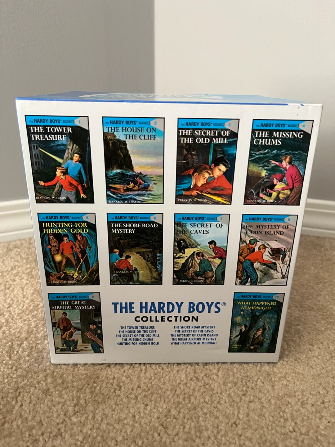 The Hardy Boys Book Collection - photo 3