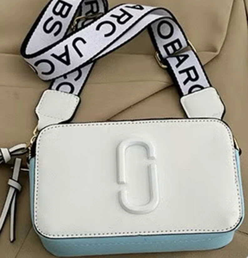 NWOT Marc Jacobs Snapshot Bag - photo 3