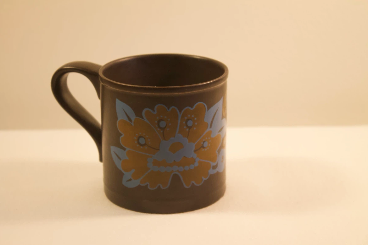 Vintage Stoneware Brown, Blue and Orange floral mug - photo 4