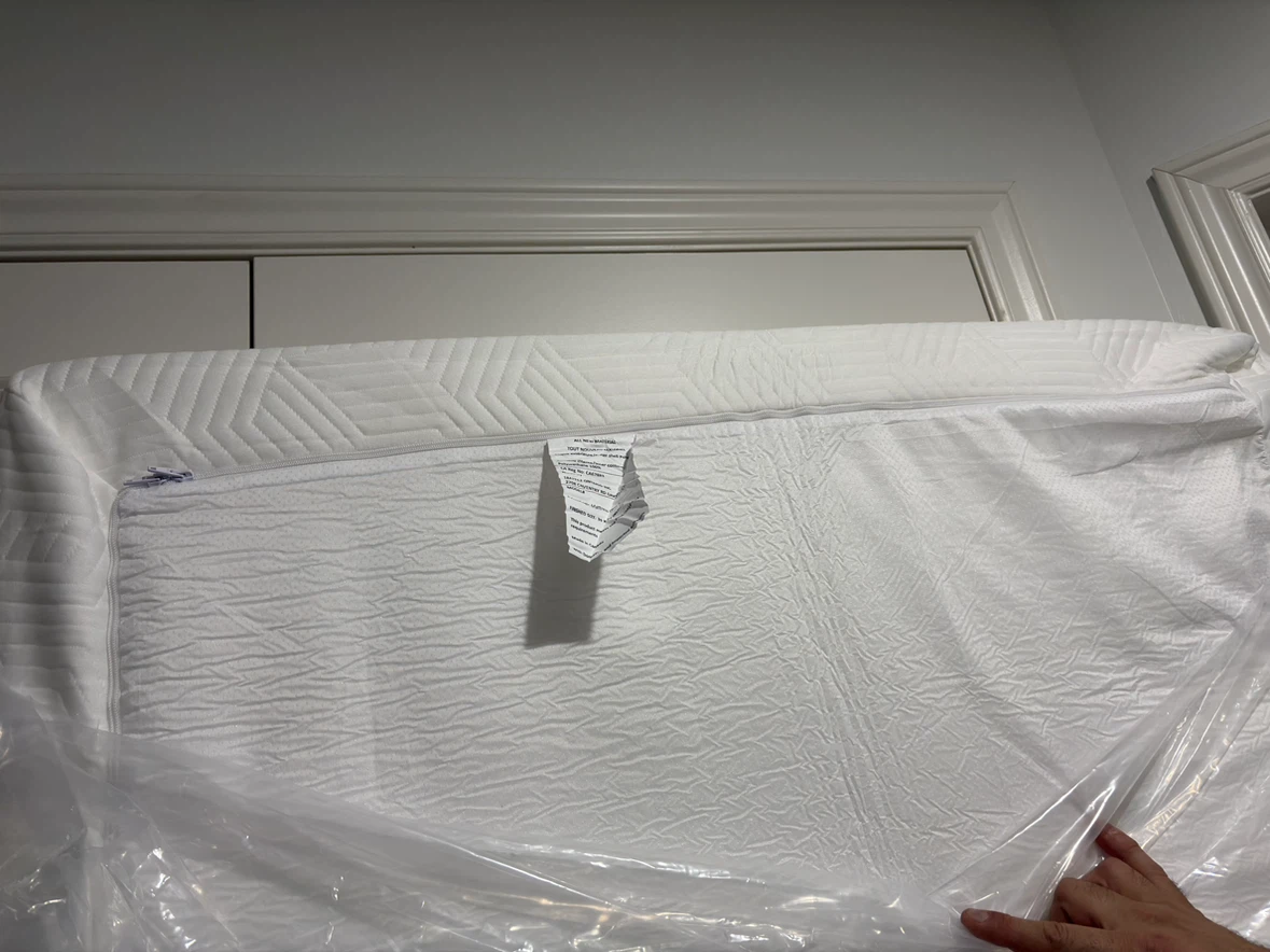 White foam mattress cooling gel Mattress - photo 2