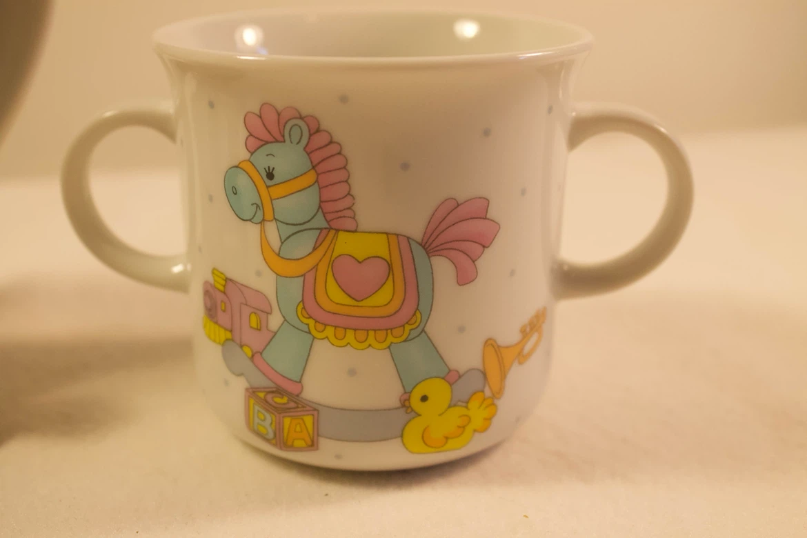 Vintage Ceramic Cup and Plate Set Made In Japan - photo 2