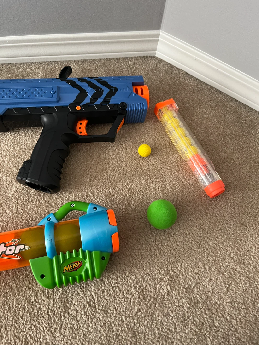 Two Nerf Blasters - photo 3