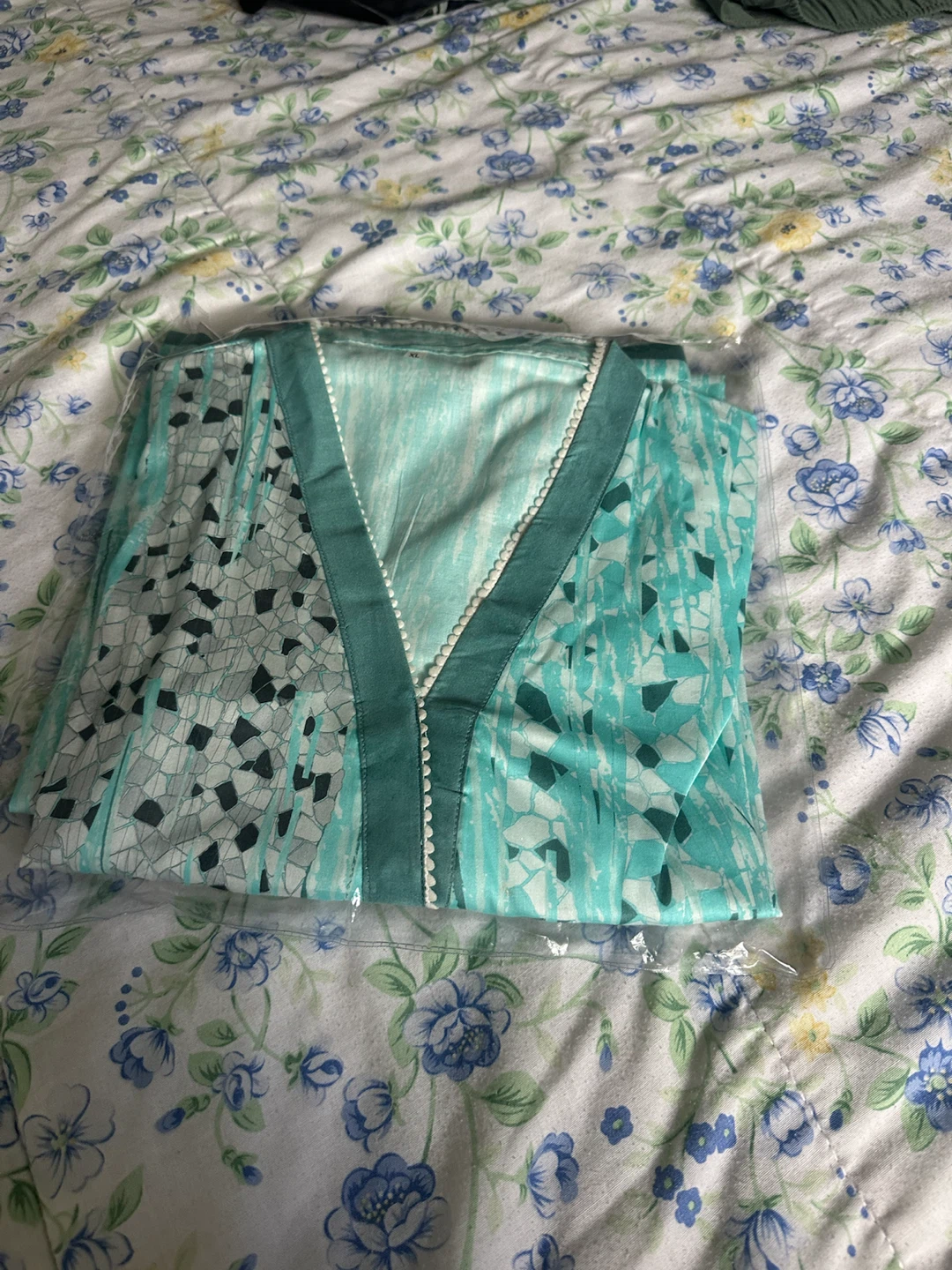 Bonanza Satrangi Teal Printed Lawn Shirt - photo 2