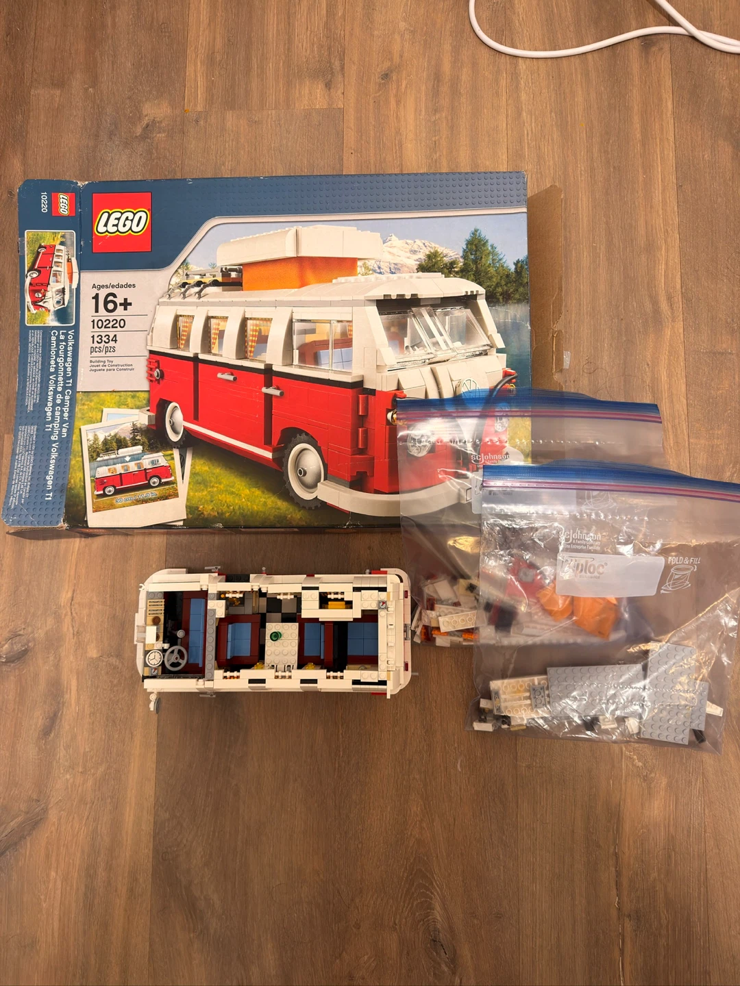 2011 Retired LEGO Volkswagen T1 Bus