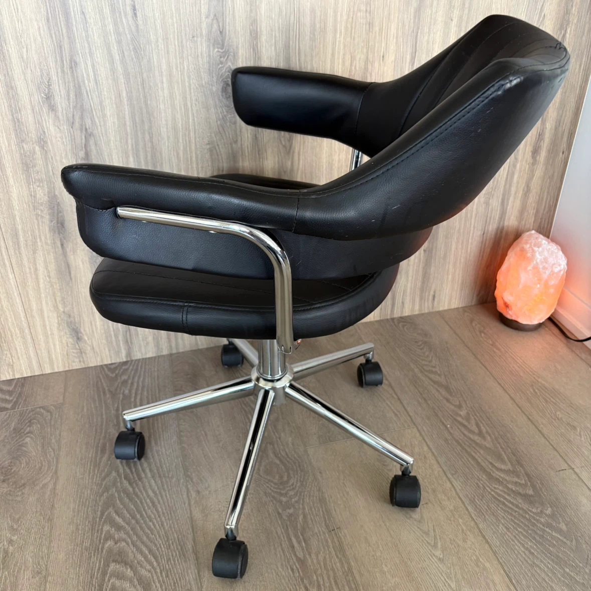Black Faux Leather Office Chair - photo 2