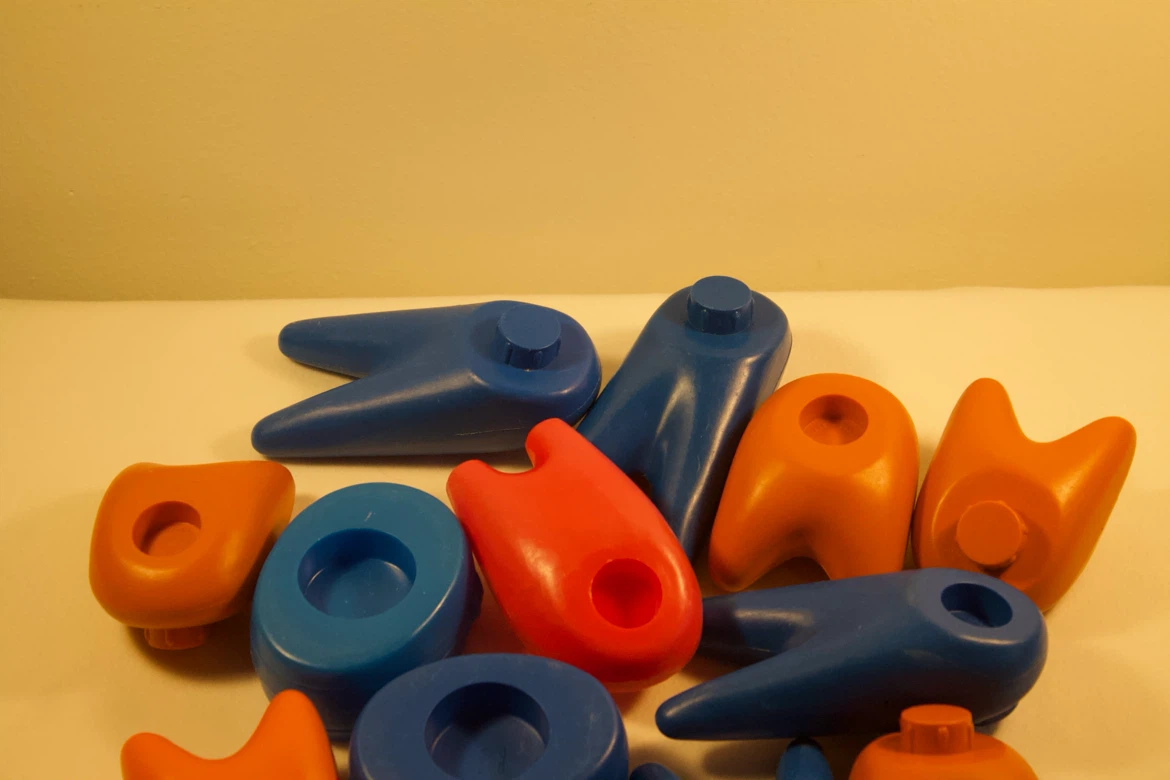 Vintage Tupperware Tuppertoys Zoo-It-Yourself Spare Pieces - photo 5