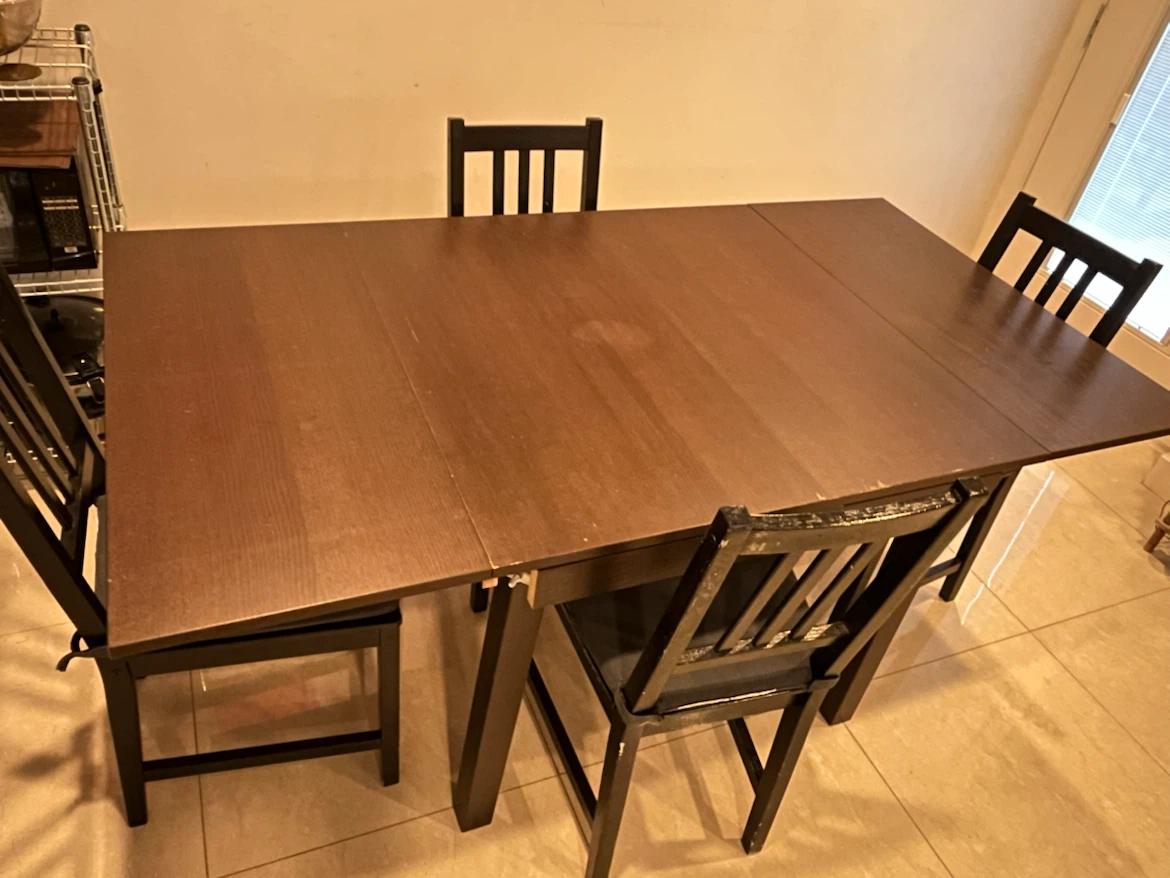 IKEA extendable dining table with 4 chairs - photo 2