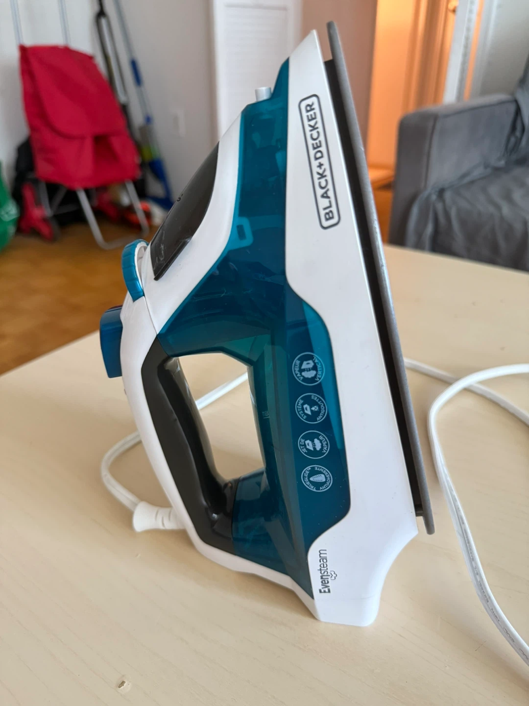 BLACK+DECKER EverSteam Iron - photo 3