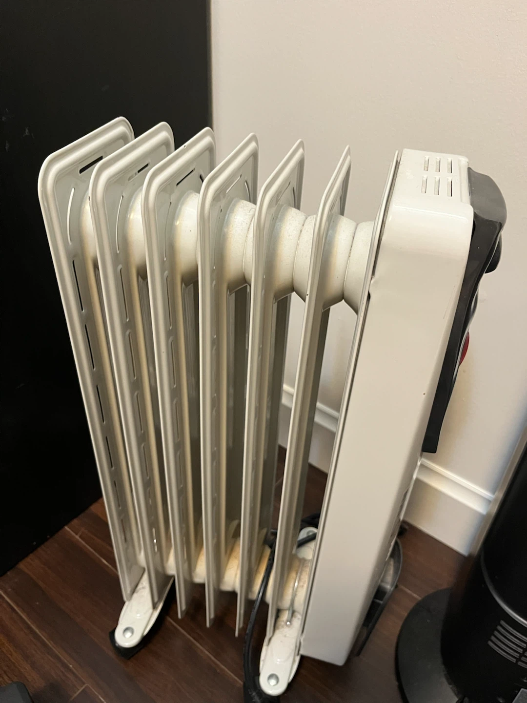 Heater/ radiator - photo 2