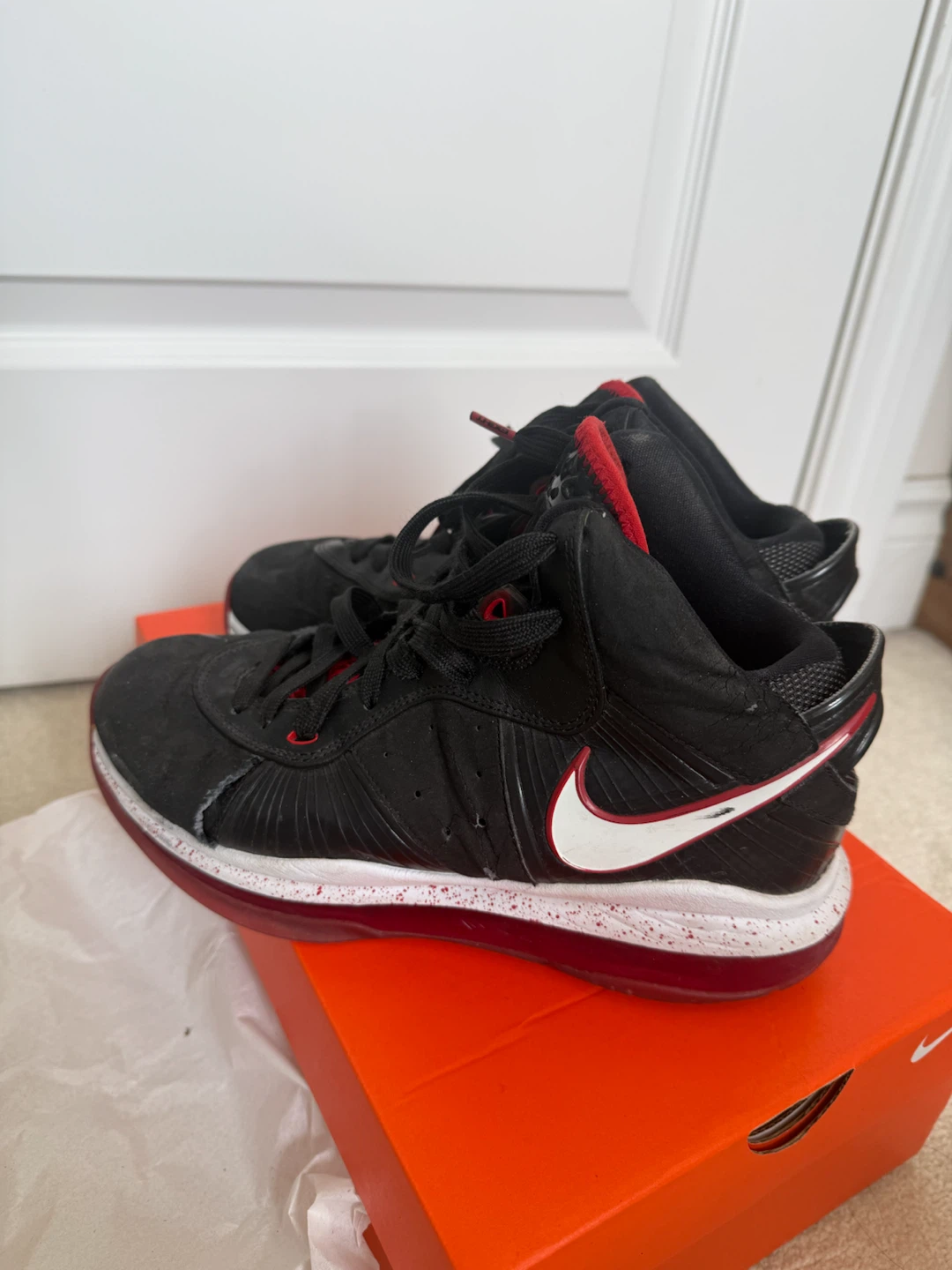 LeBron James Basketball Shoes 5.5Y