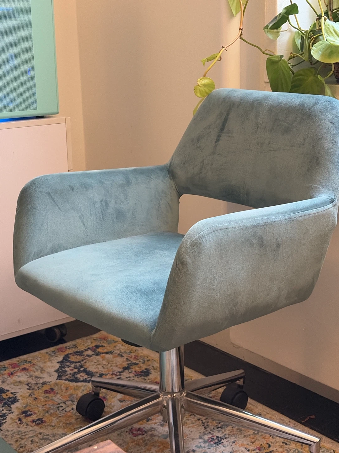 Light Blue Velvet Office Chair on Wheels