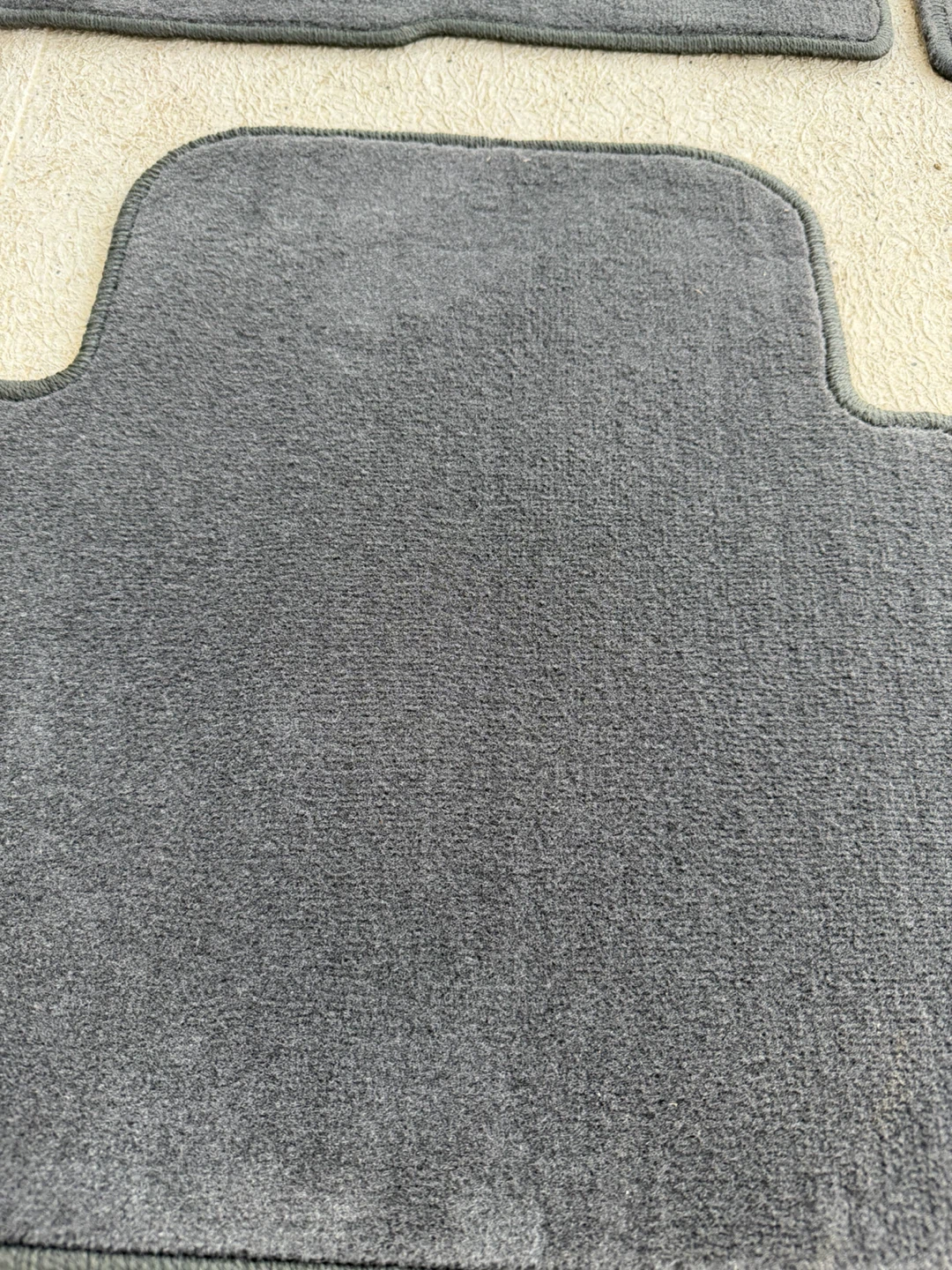 Honda Civic Hatchback 2024 4DR Black Floor Mat Set - photo 3