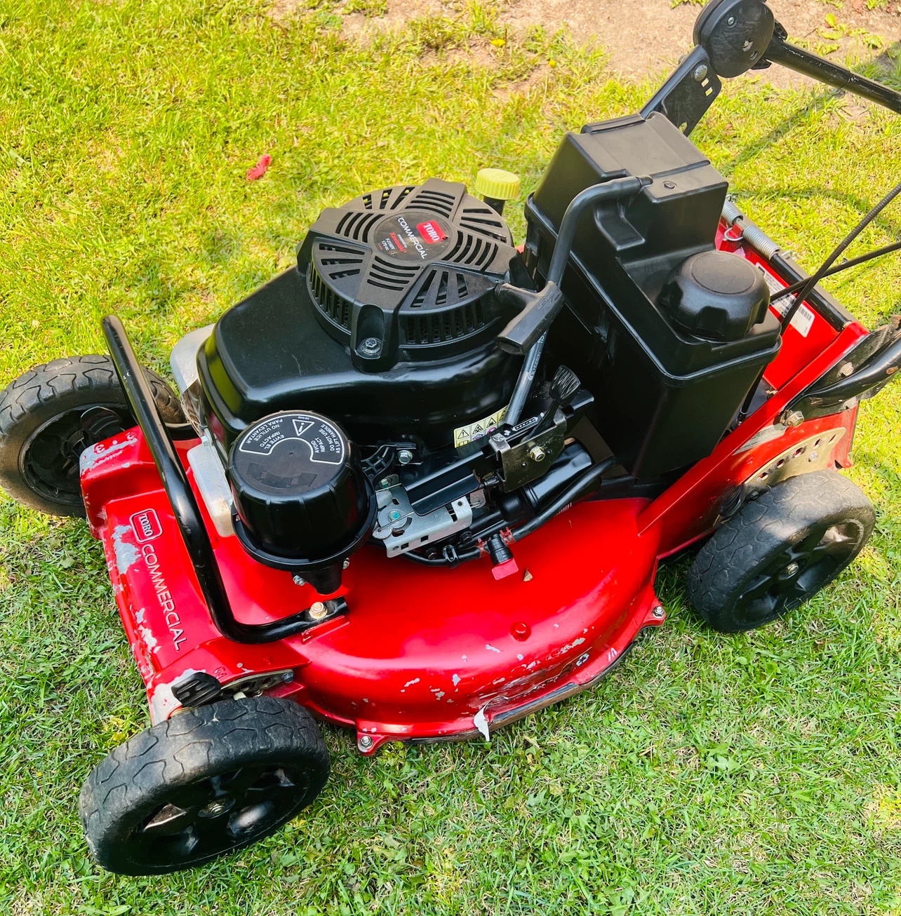 Toro Commercial self propelled lawn mower - photo 3