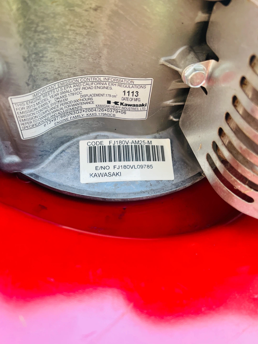 Toro Commercial self propelled lawn mower - photo 5